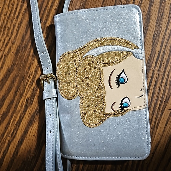 DISNEY by DANIELLE NICOLE-CINDERELLA Phone Crossbody Wallet Bag-LtBlueSilver-NEW - Picture 1 of 9